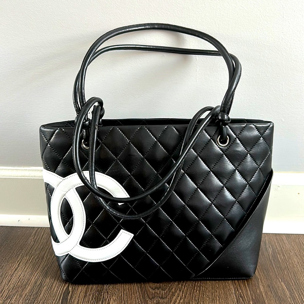 Not *authentic* Chanel Bag and Wallet